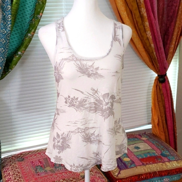 SUNDRY Tank Top - Picture 1 of 3
